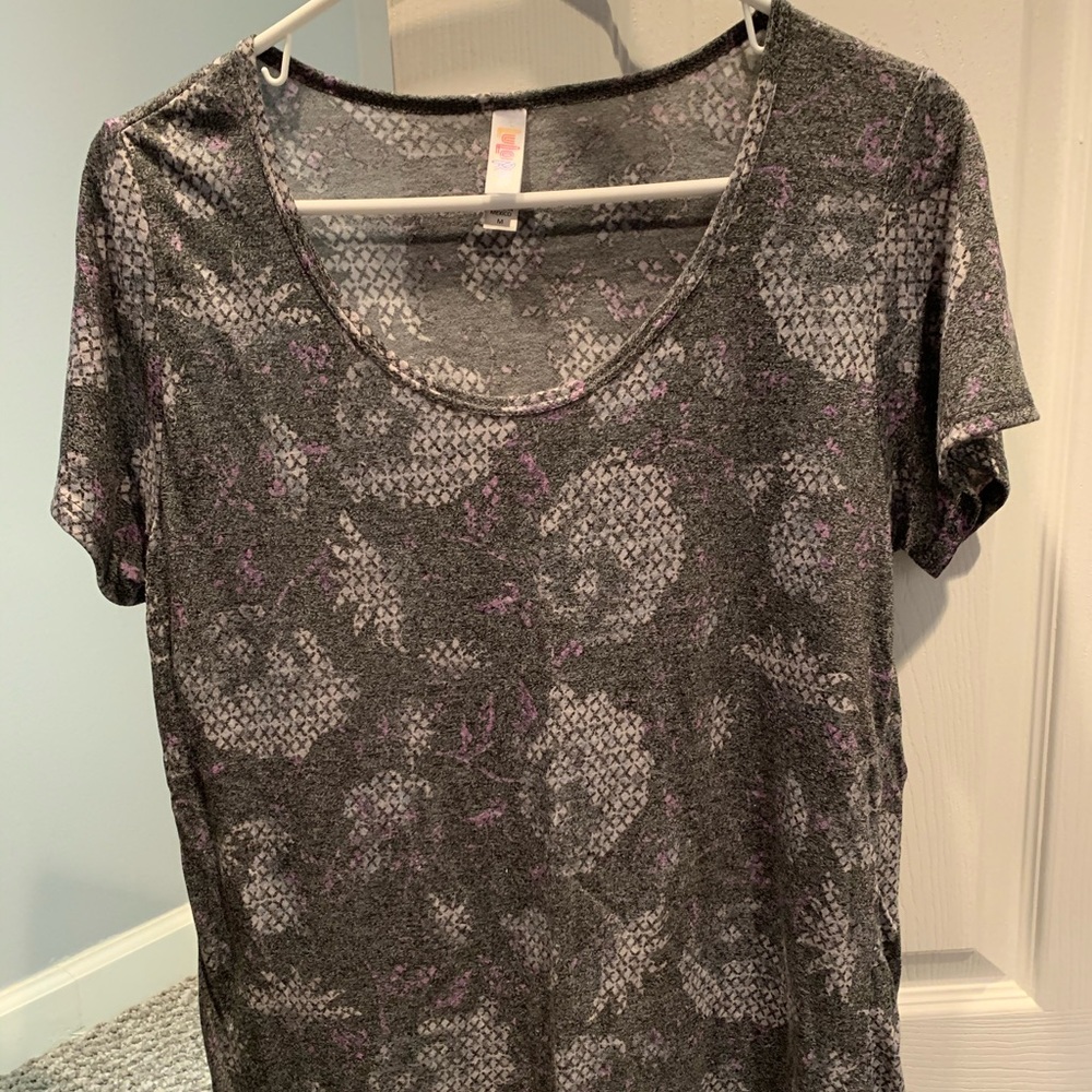 LuLaRoe Classic Tee